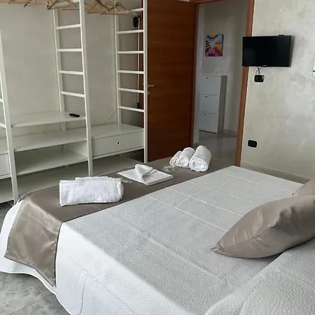 Palese Апартаменти Барі
